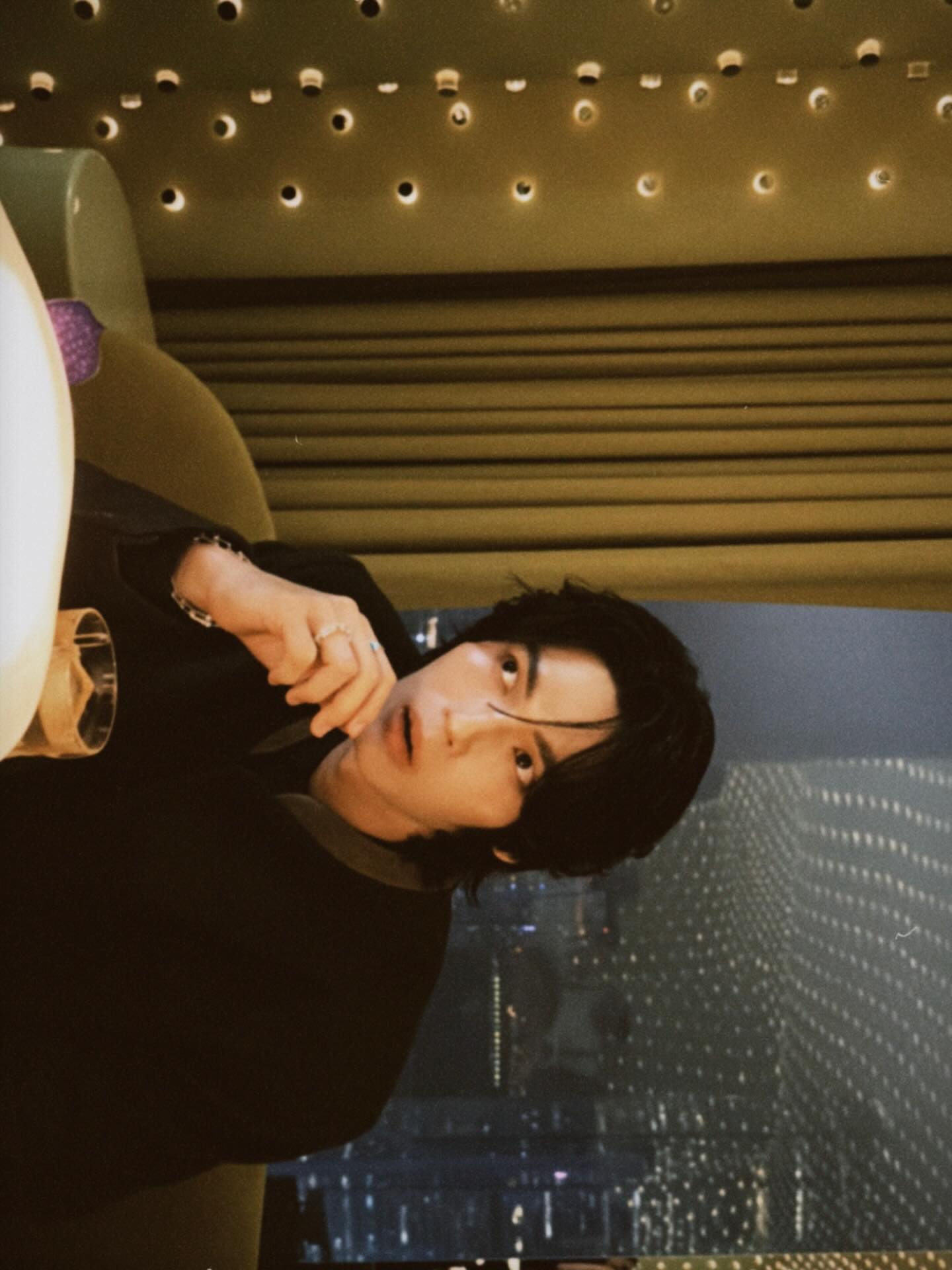 วิน - เมธวิน โอภาสเอี่ยมขจร