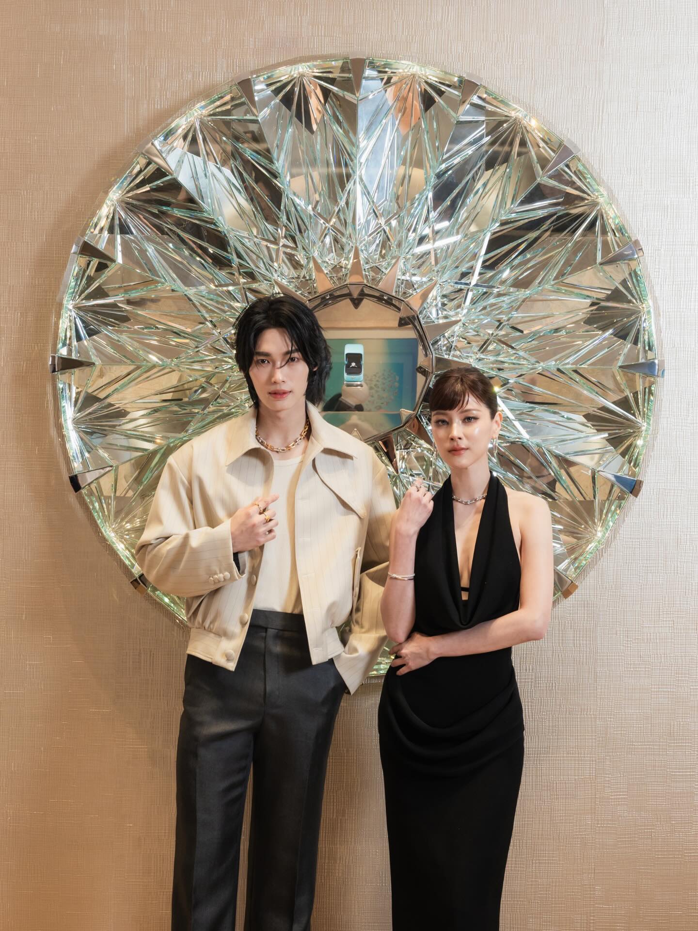 วิน - เมธวิน โอภาสเอี่ยมขจร