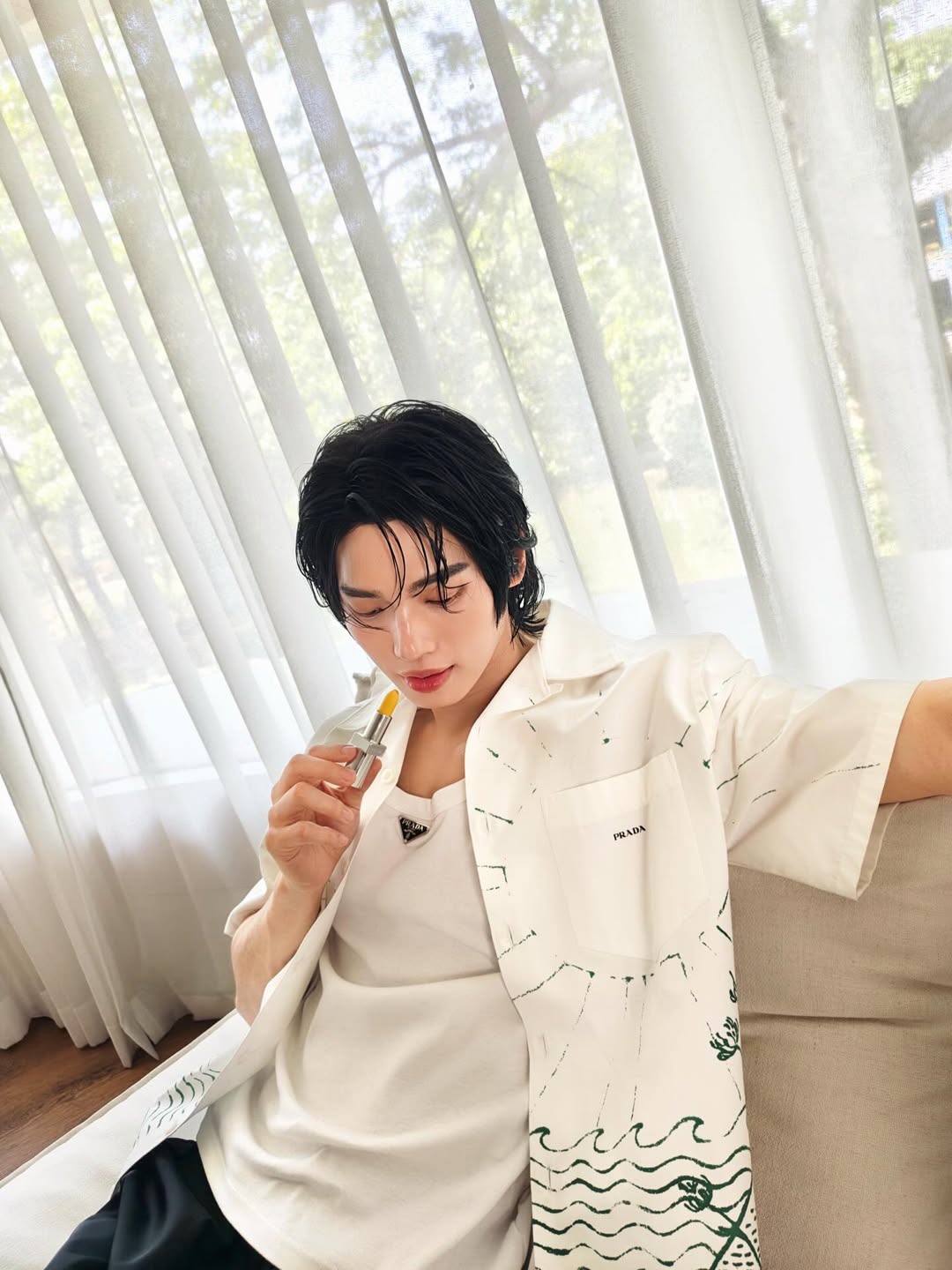 วิน - เมธวิน โอภาสเอี่ยมขจร