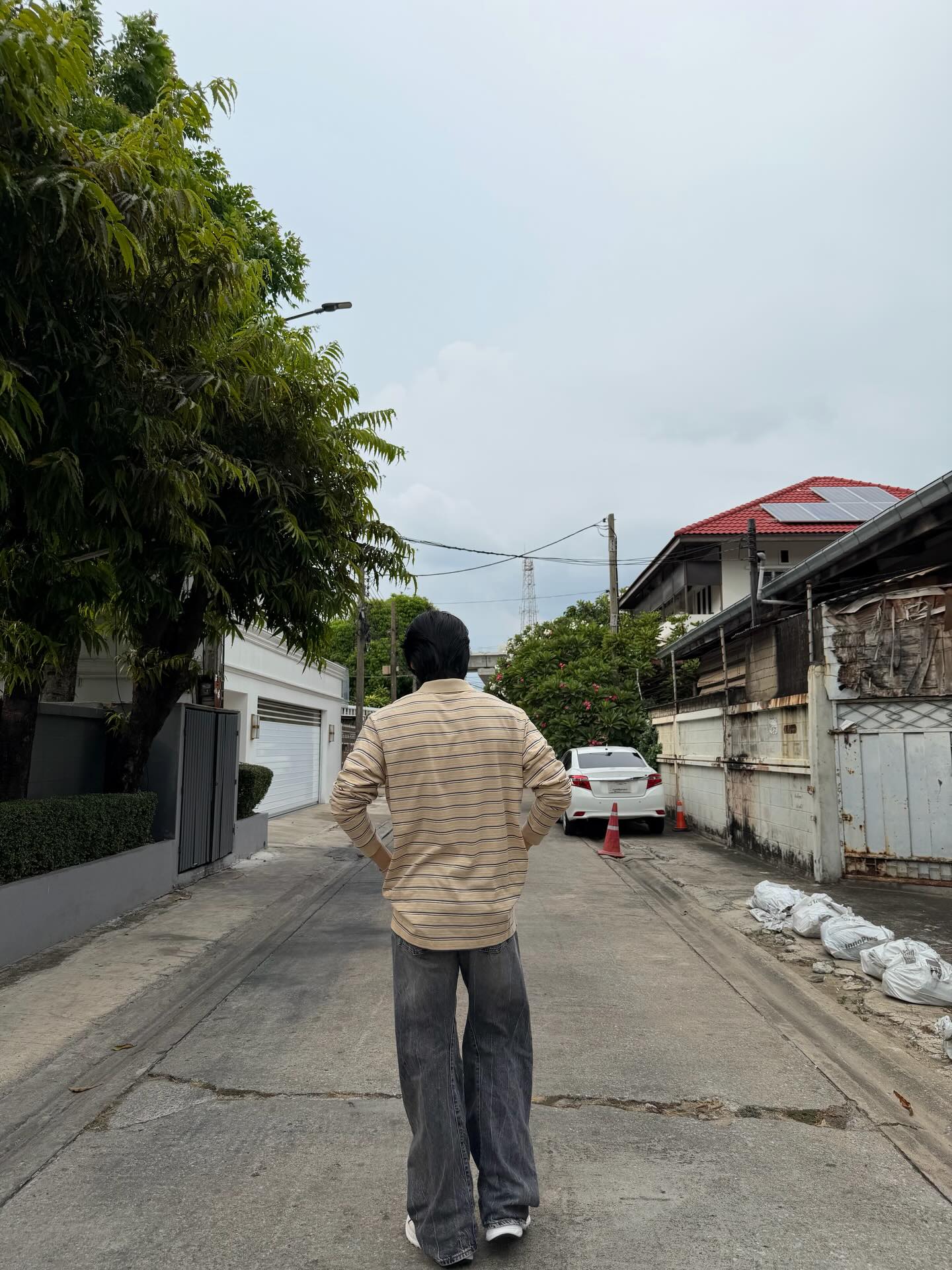 วิน - เมธวิน โอภาสเอี่ยมขจร