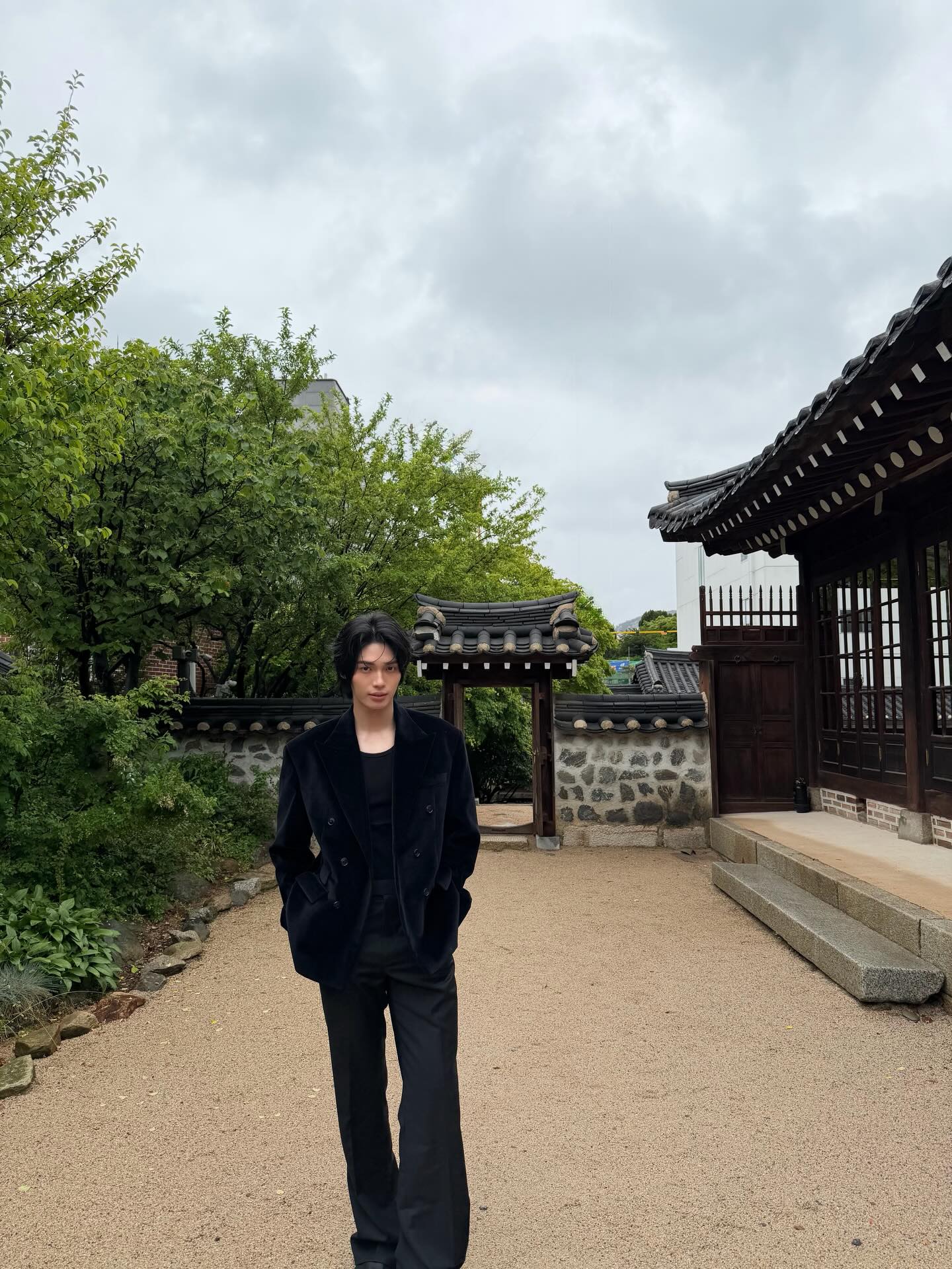 วิน - เมธวิน โอภาสเอี่ยมขจร