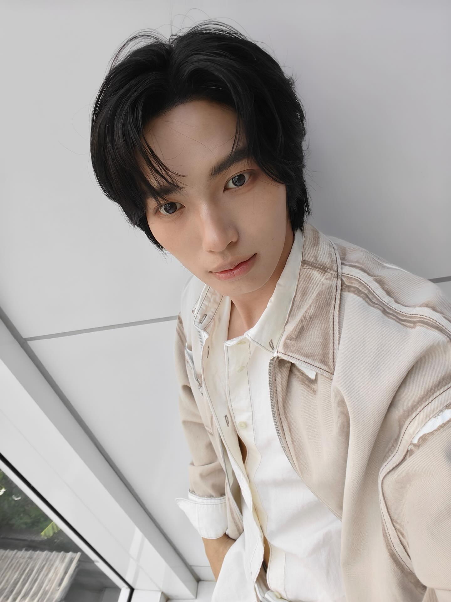 วิน - เมธวิน โอภาสเอี่ยมขจร