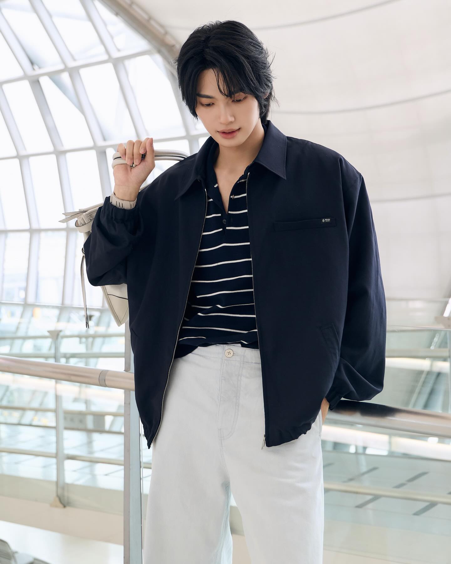 วิน - เมธวิน โอภาสเอี่ยมขจร