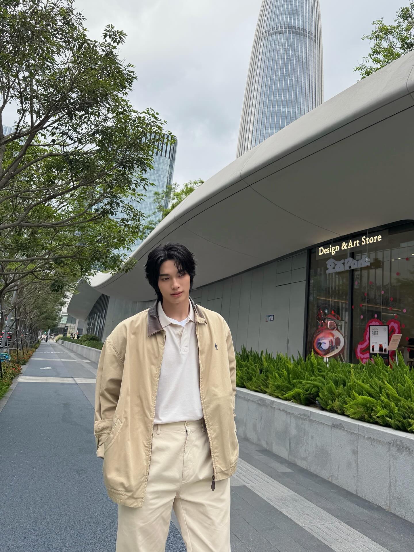 วิน - เมธวิน โอภาสเอี่ยมขจร