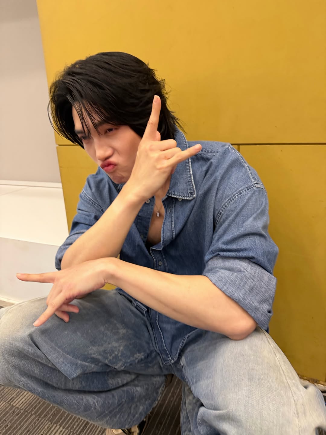 วิน - เมธวิน โอภาสเอี่ยมขจร