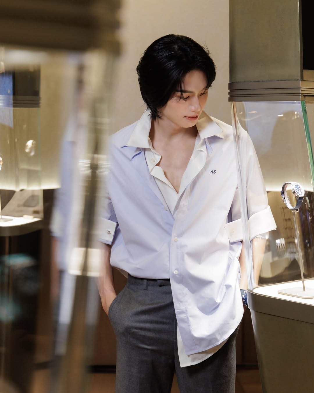 วิน - เมธวิน โอภาสเอี่ยมขจร