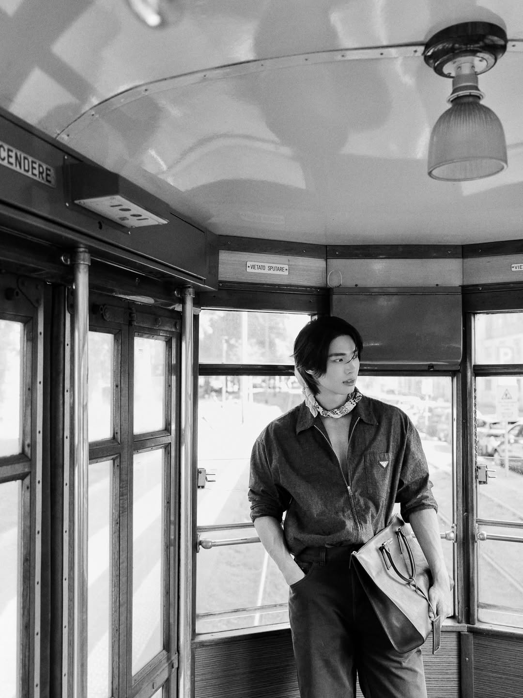 วิน - เมธวิน โอภาสเอี่ยมขจร