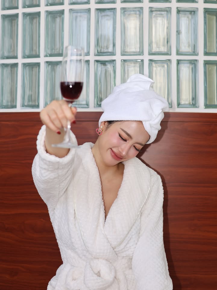 แพร์ - พิชชาภา พันธุมจินดา