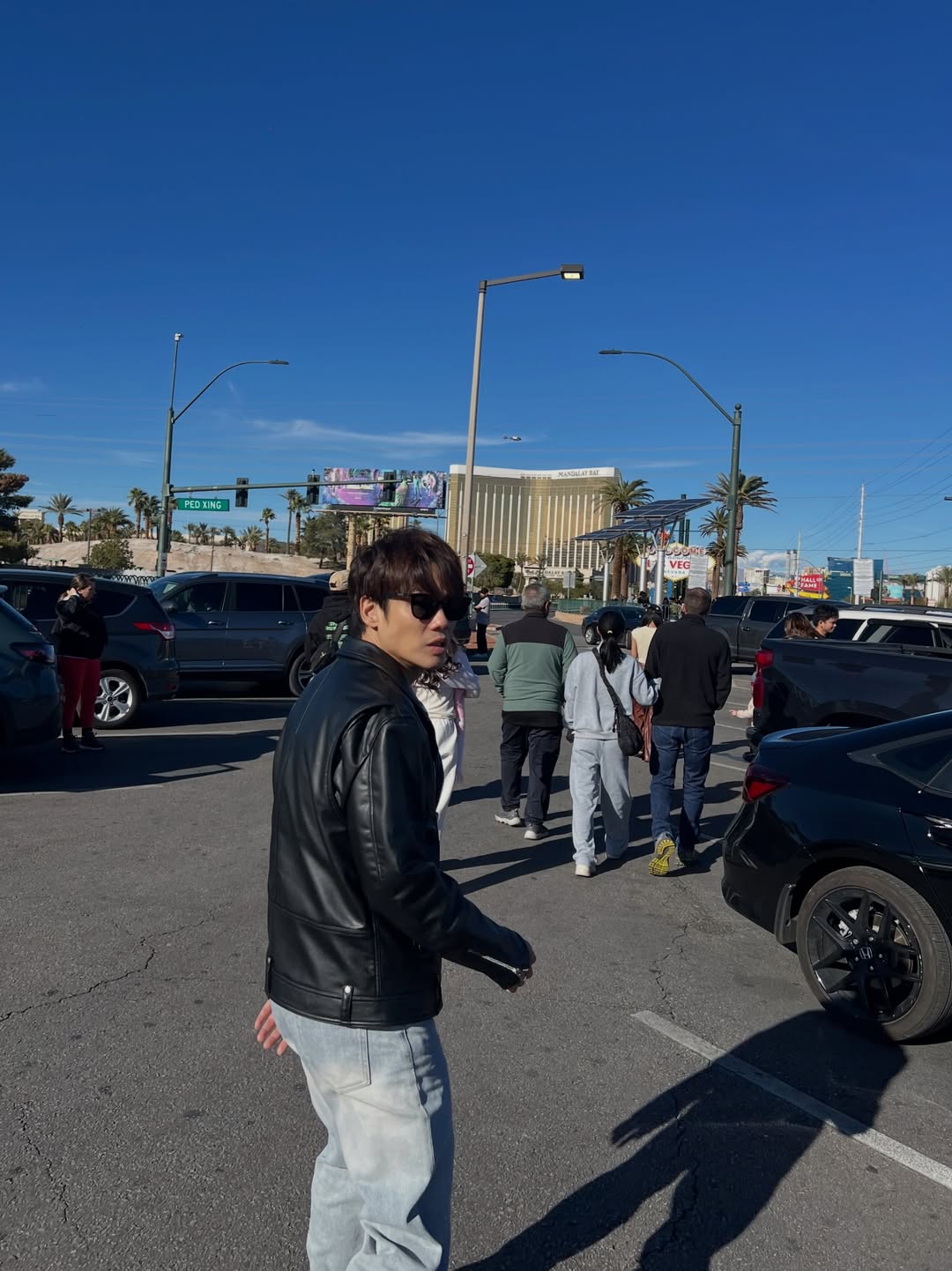 เอก - สุดเขต จึงเจริญ