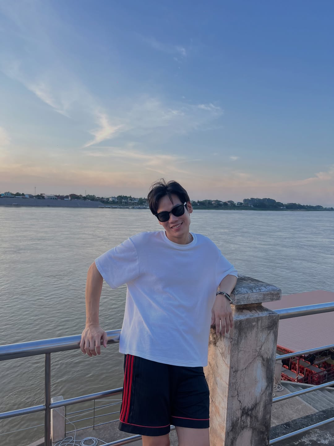 เอก - สุดเขต จึงเจริญ