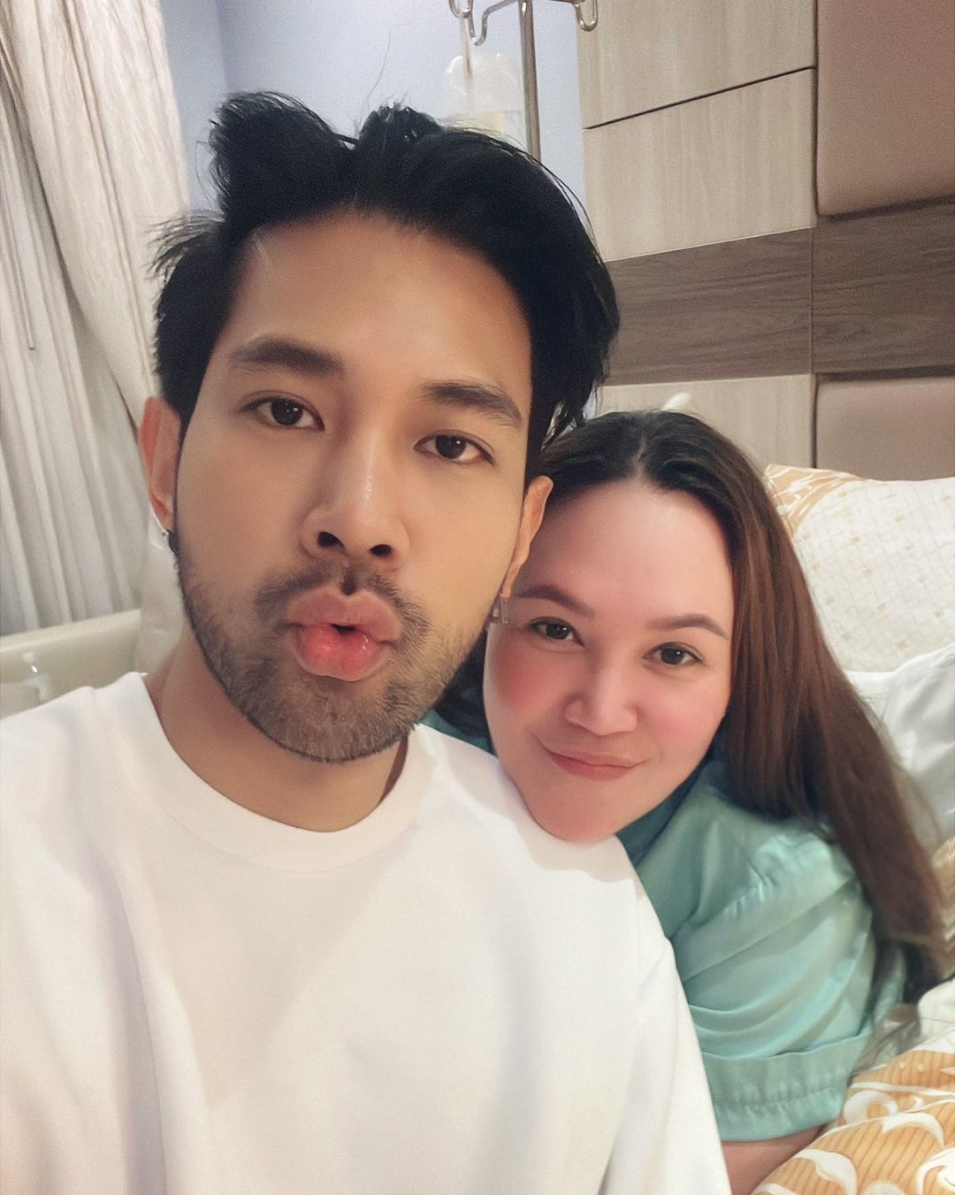 ทาทา ยัง