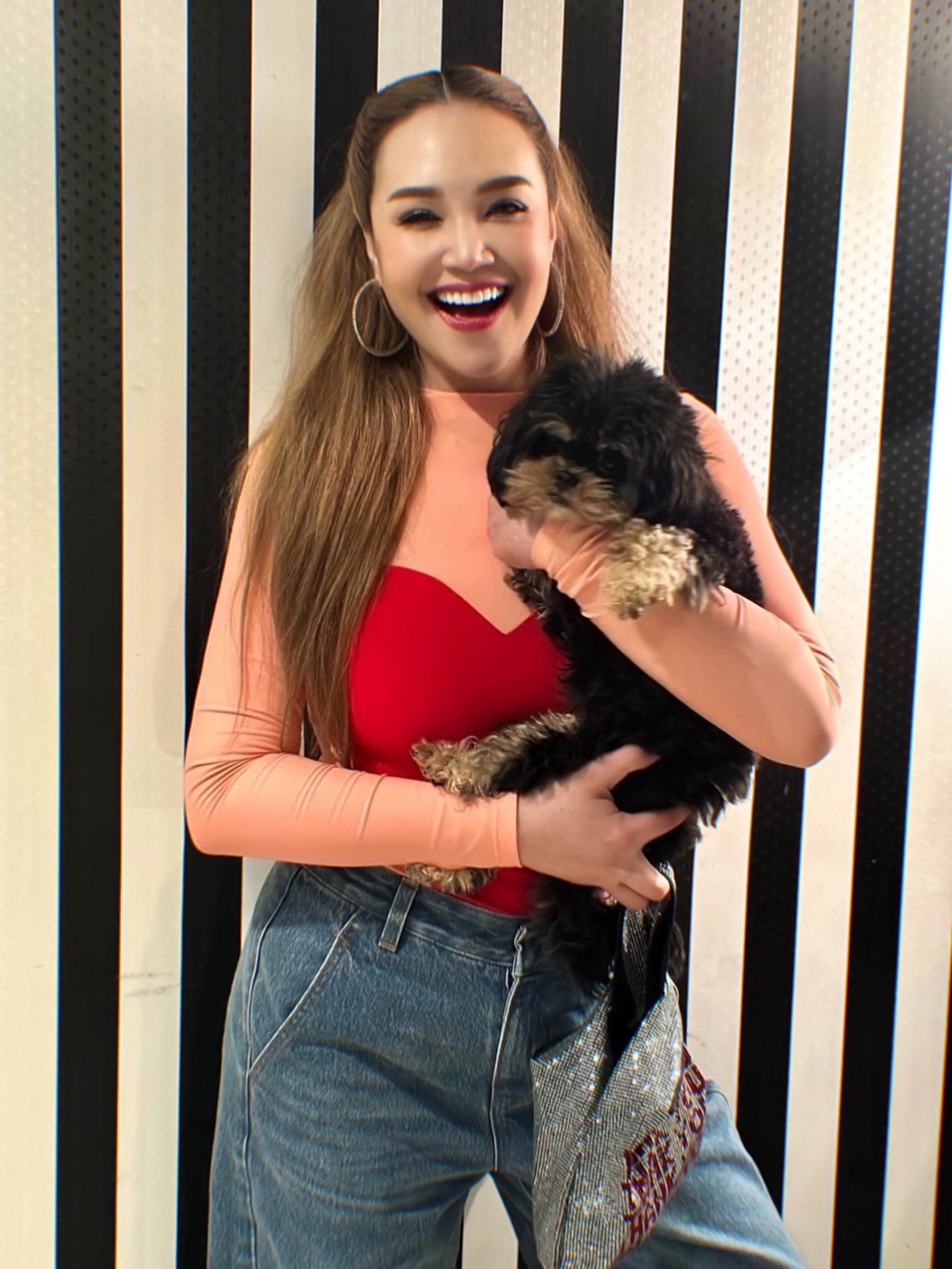 ทาทา ยัง