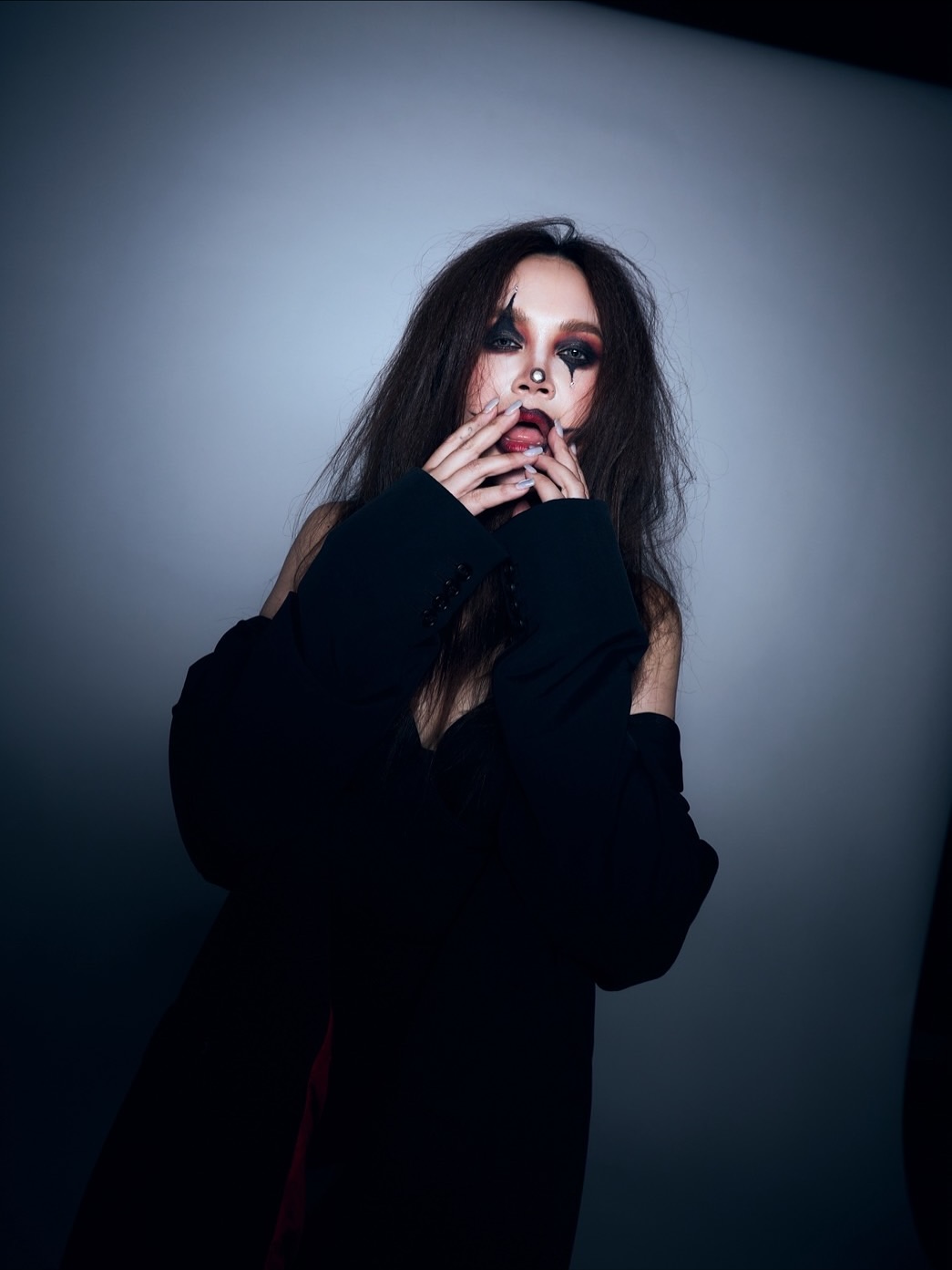 ทาทา ยัง