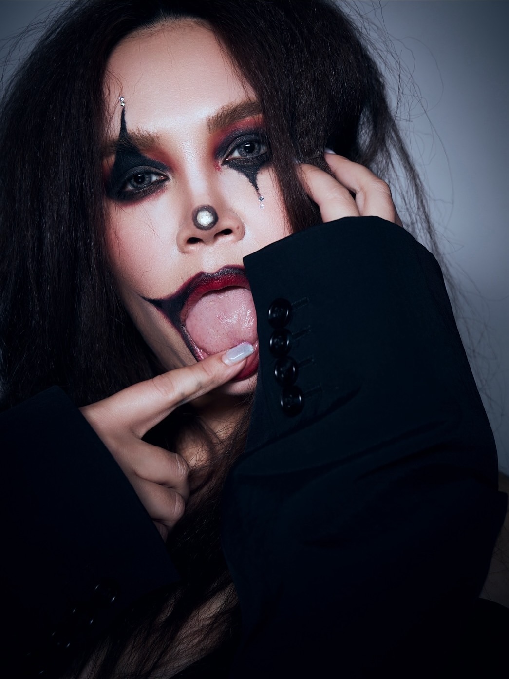 ทาทา ยัง