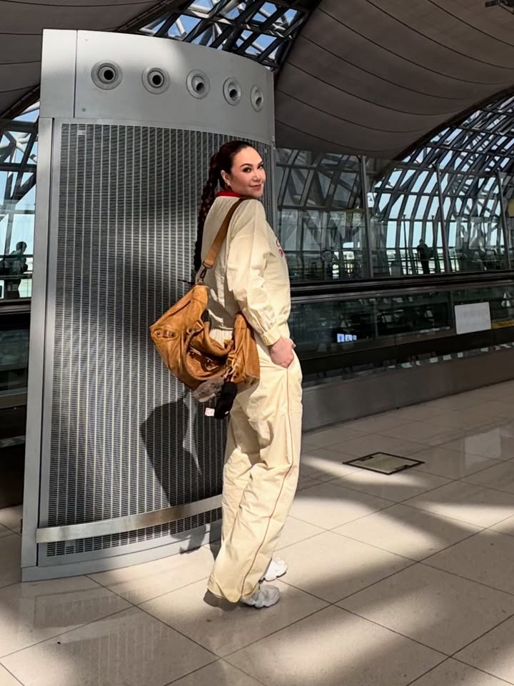 ทาทา ยัง