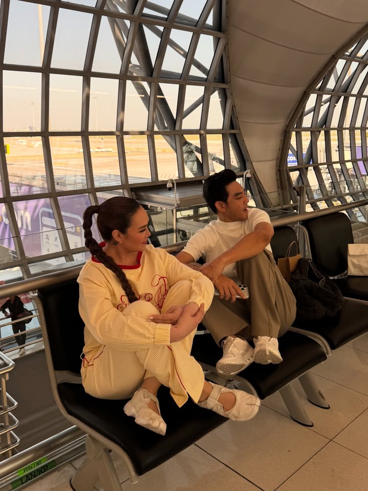 ทาทา ยัง