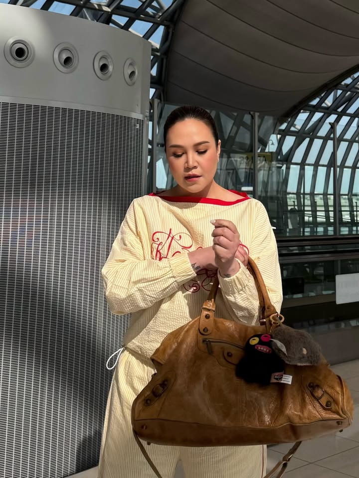 ทาทา ยัง