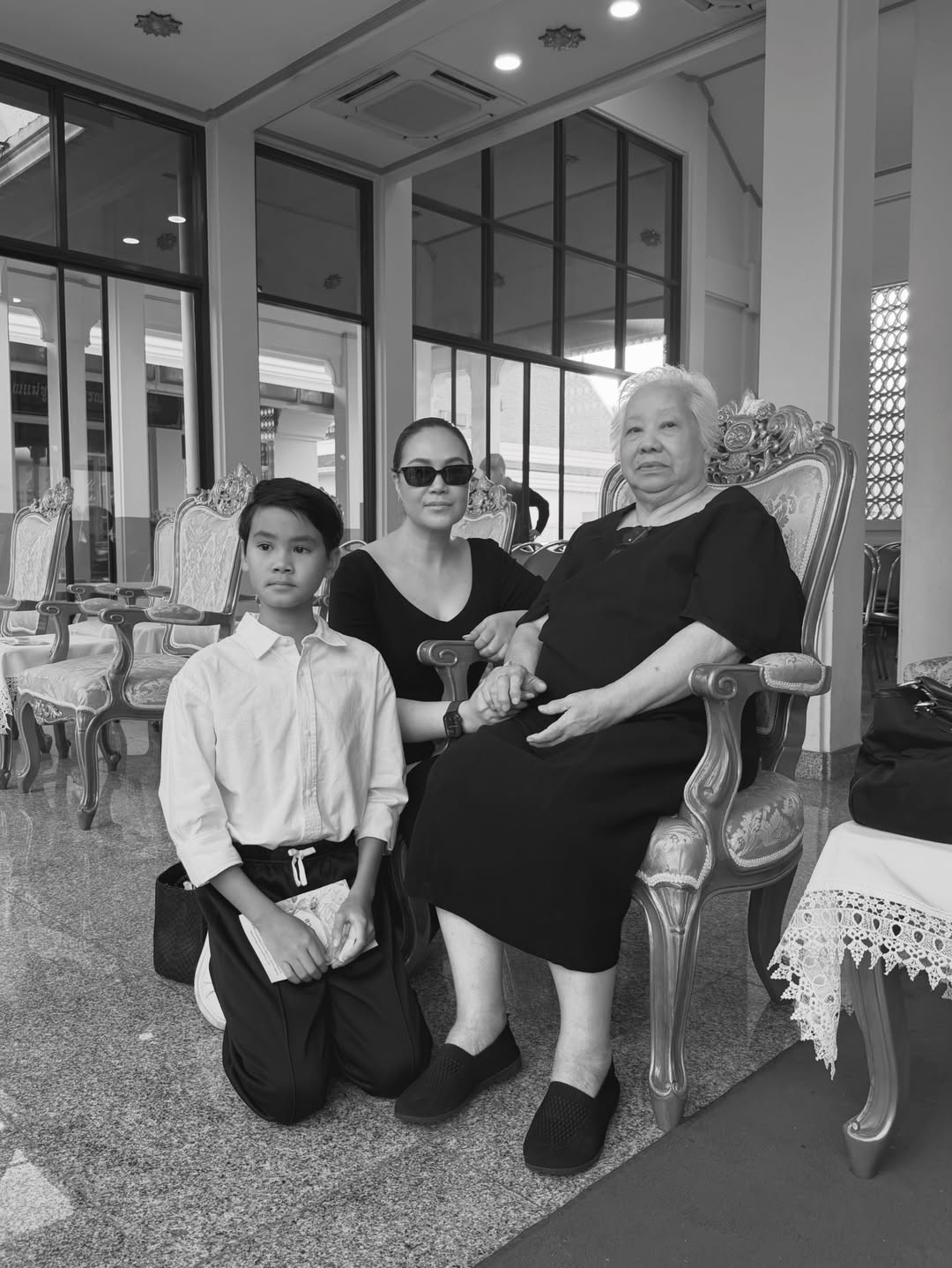 ทาทา ยัง