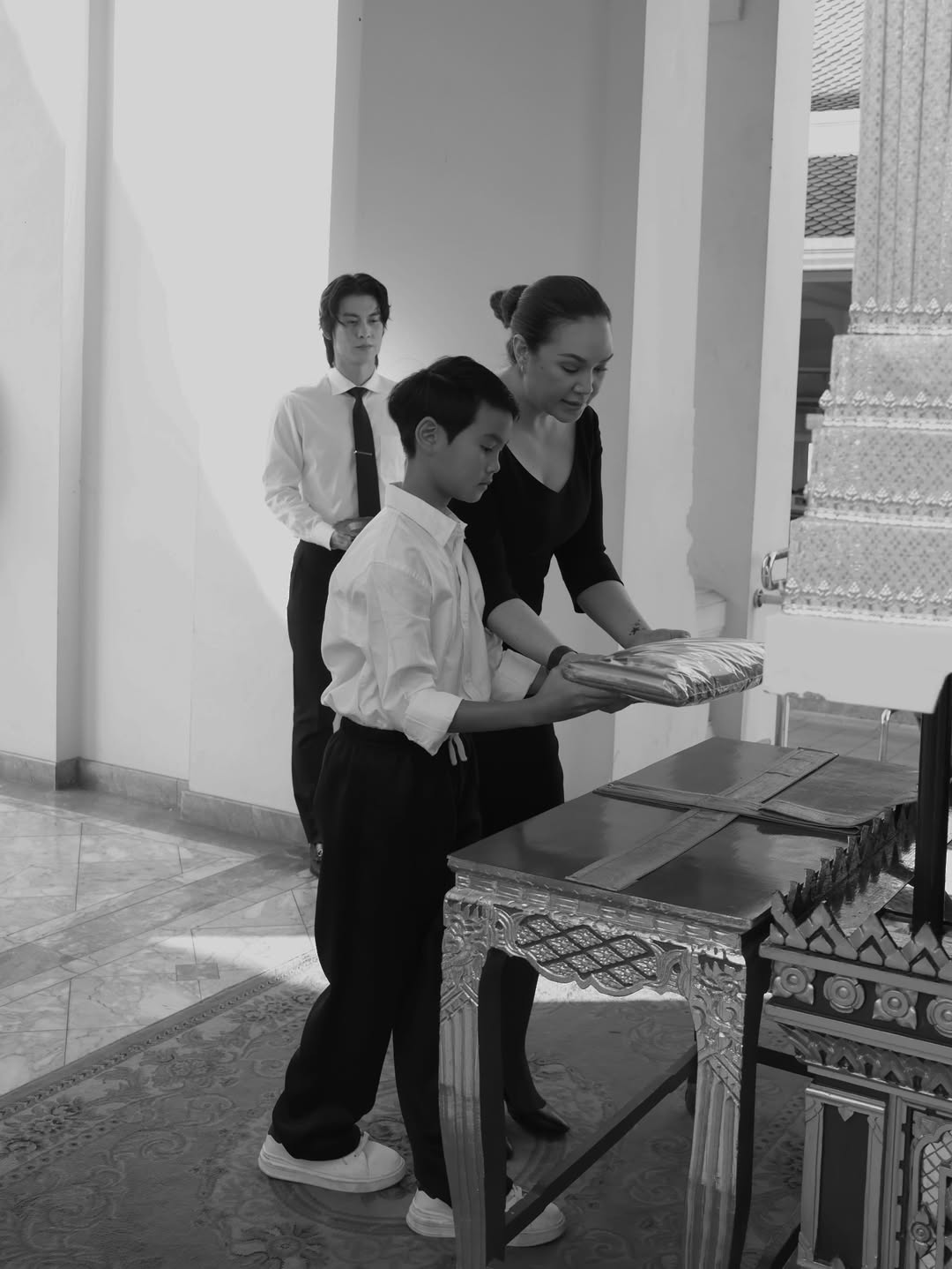 ทาทา ยัง