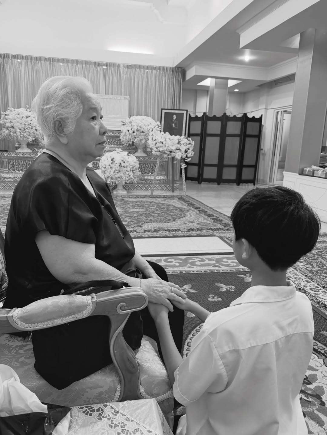 ทาทา ยัง