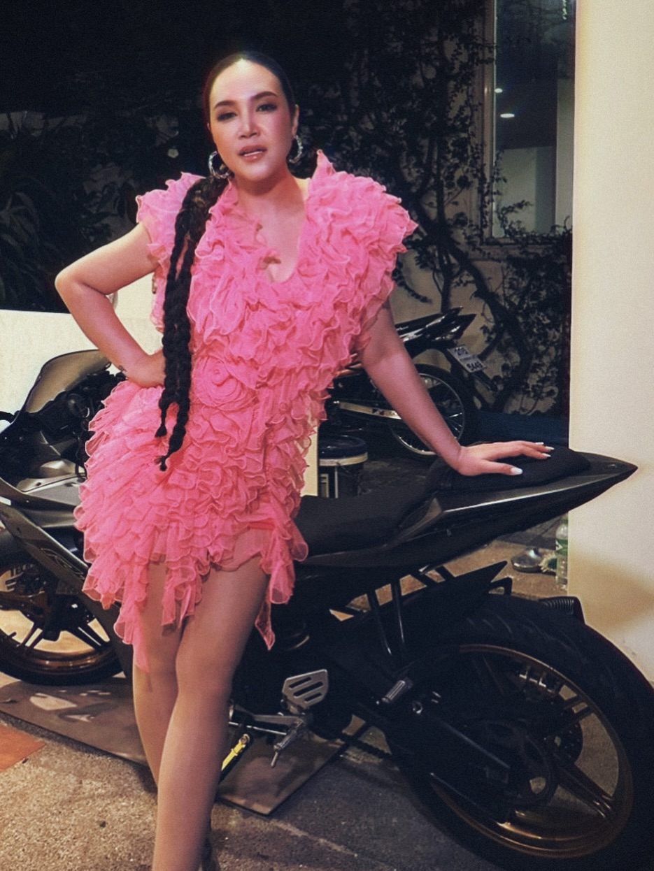 ทาทา ยัง