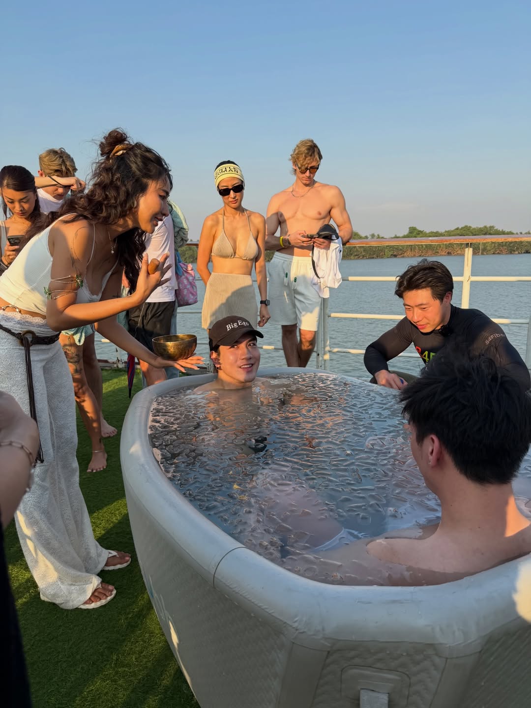 เมฆ - จิรกิตติ์ ถาวรวงศ์