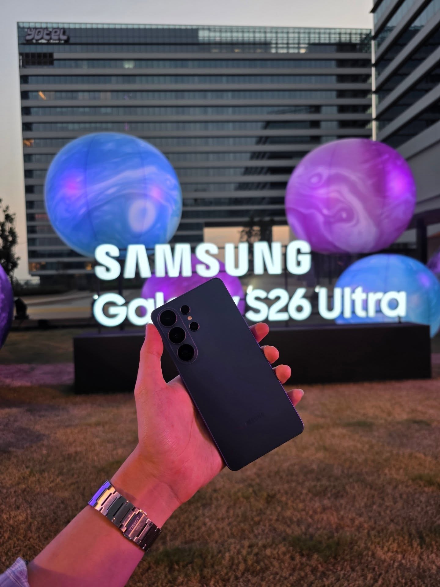 มาร์ค - ศิวัช จำลองกุล