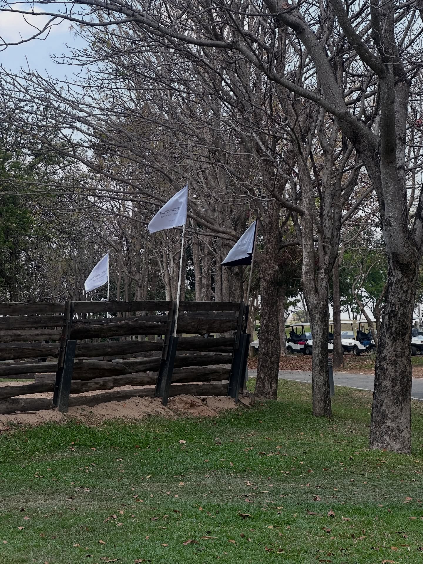 มาร์ค - ศิวัช จำลองกุล