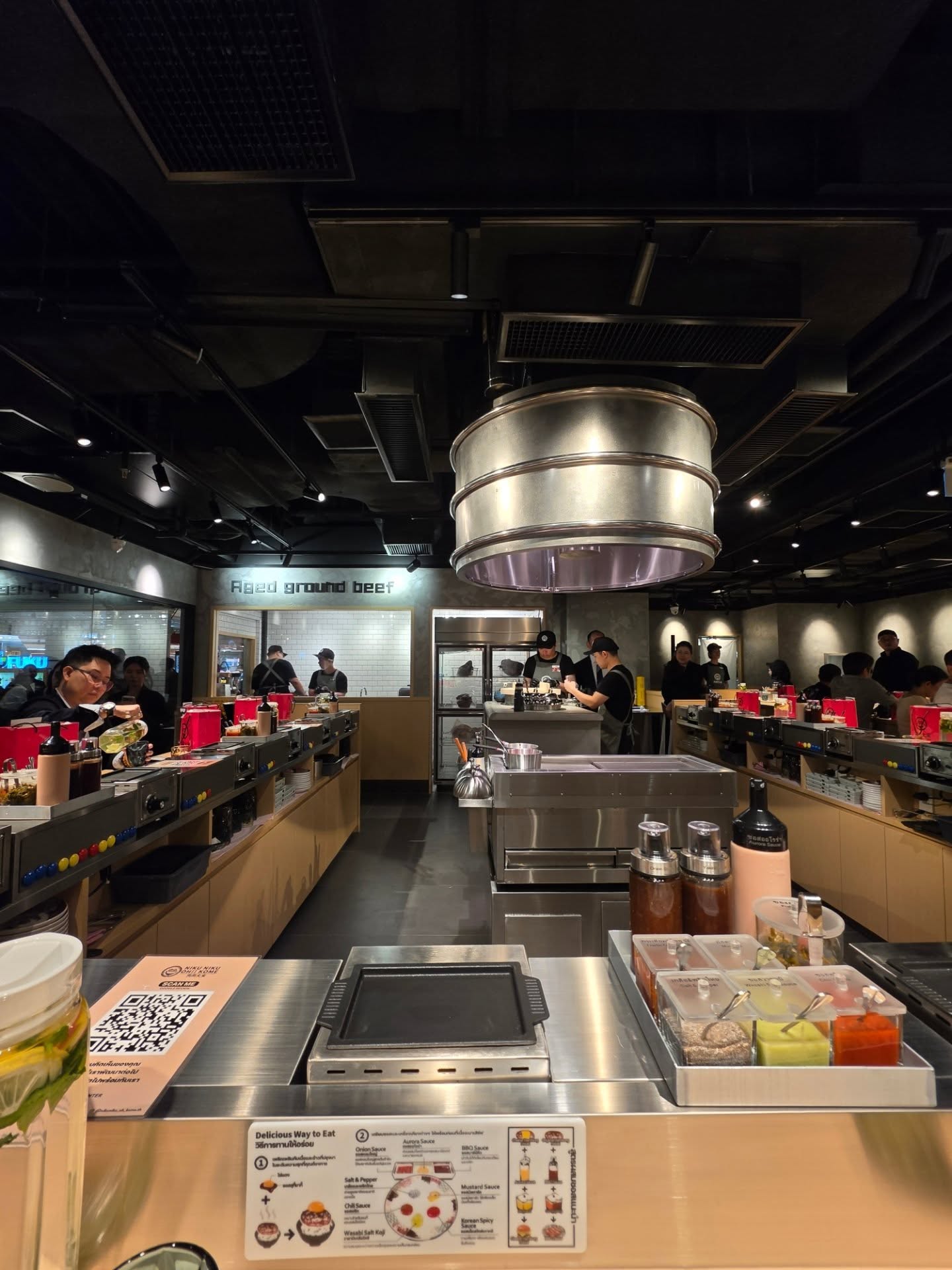 มาร์ค - ศิวัช จำลองกุล