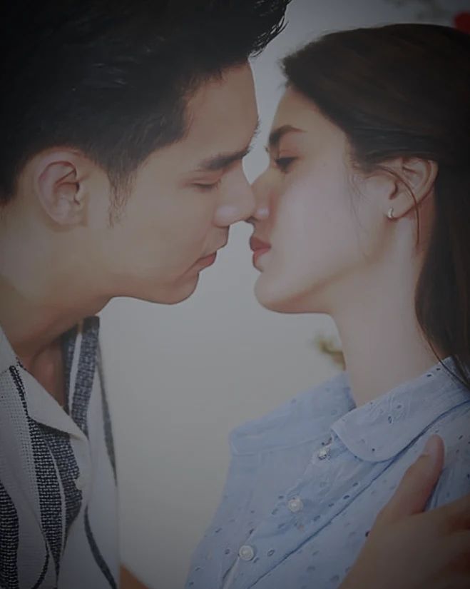 บูม - กิตตน์ก้อง ขำกฤษ