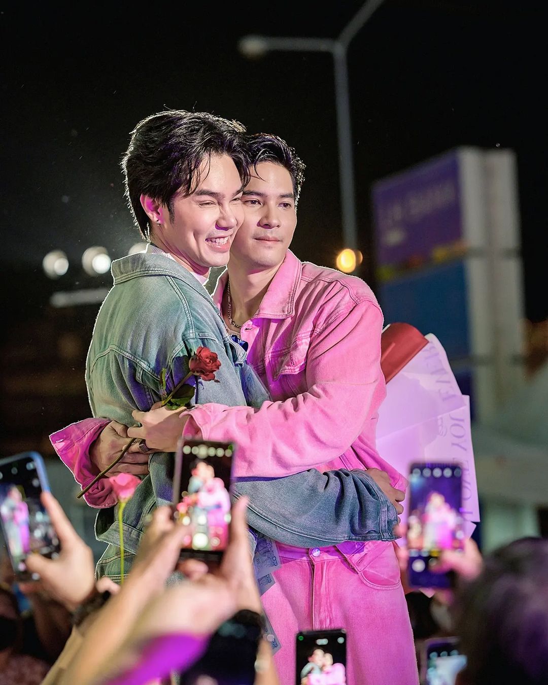 บูม - กิตตน์ก้อง ขำกฤษ