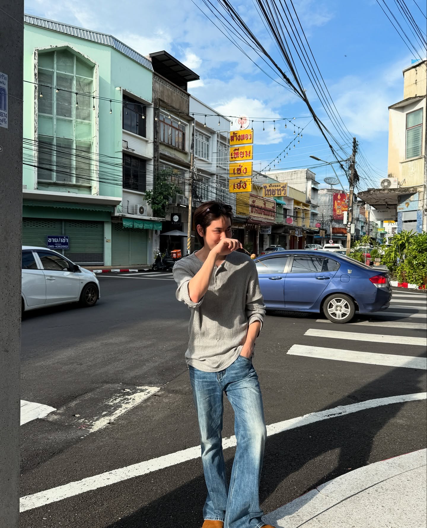 เปรม - วรุศ ชวลิตรุจิวงษ์