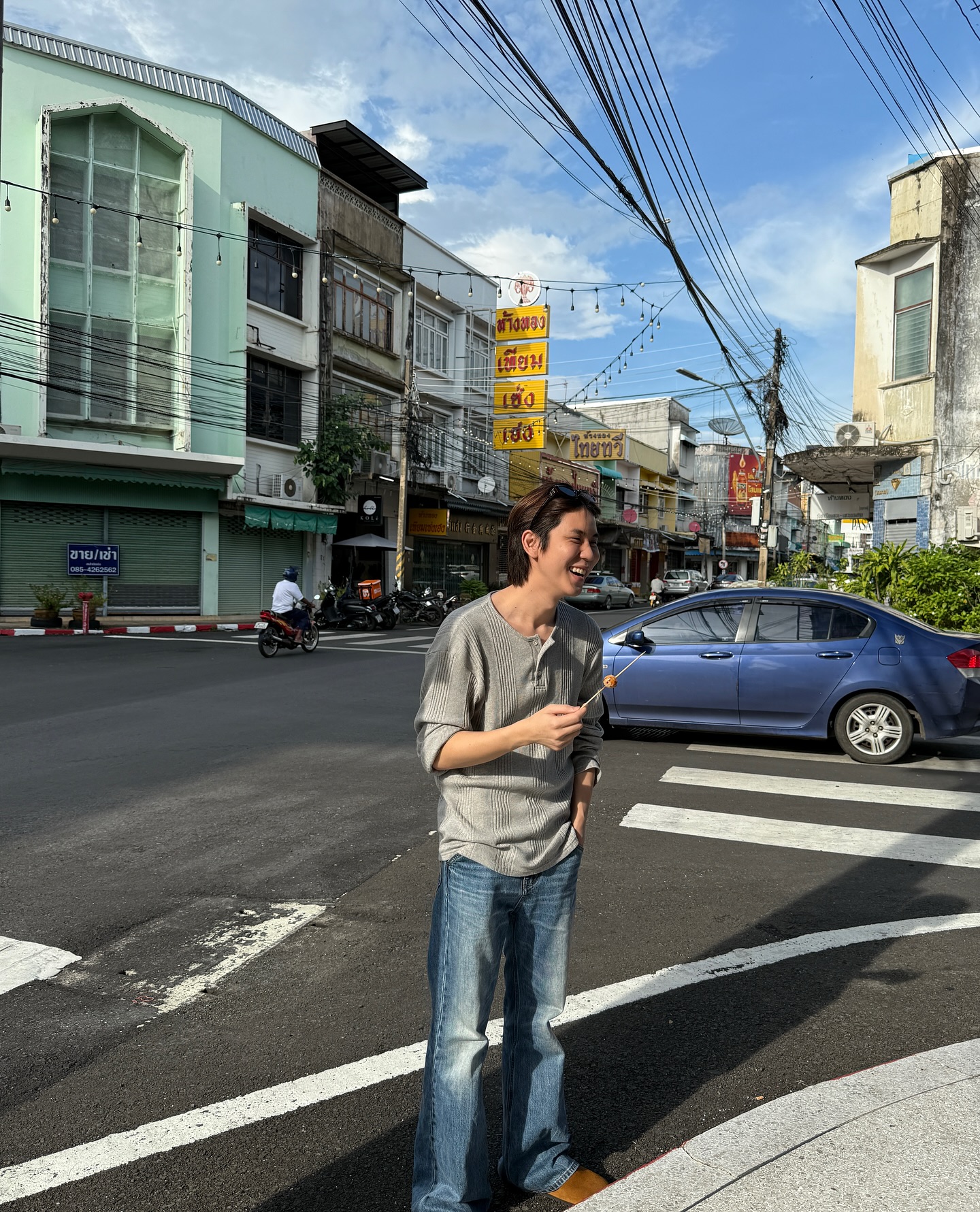 เปรม - วรุศ ชวลิตรุจิวงษ์
