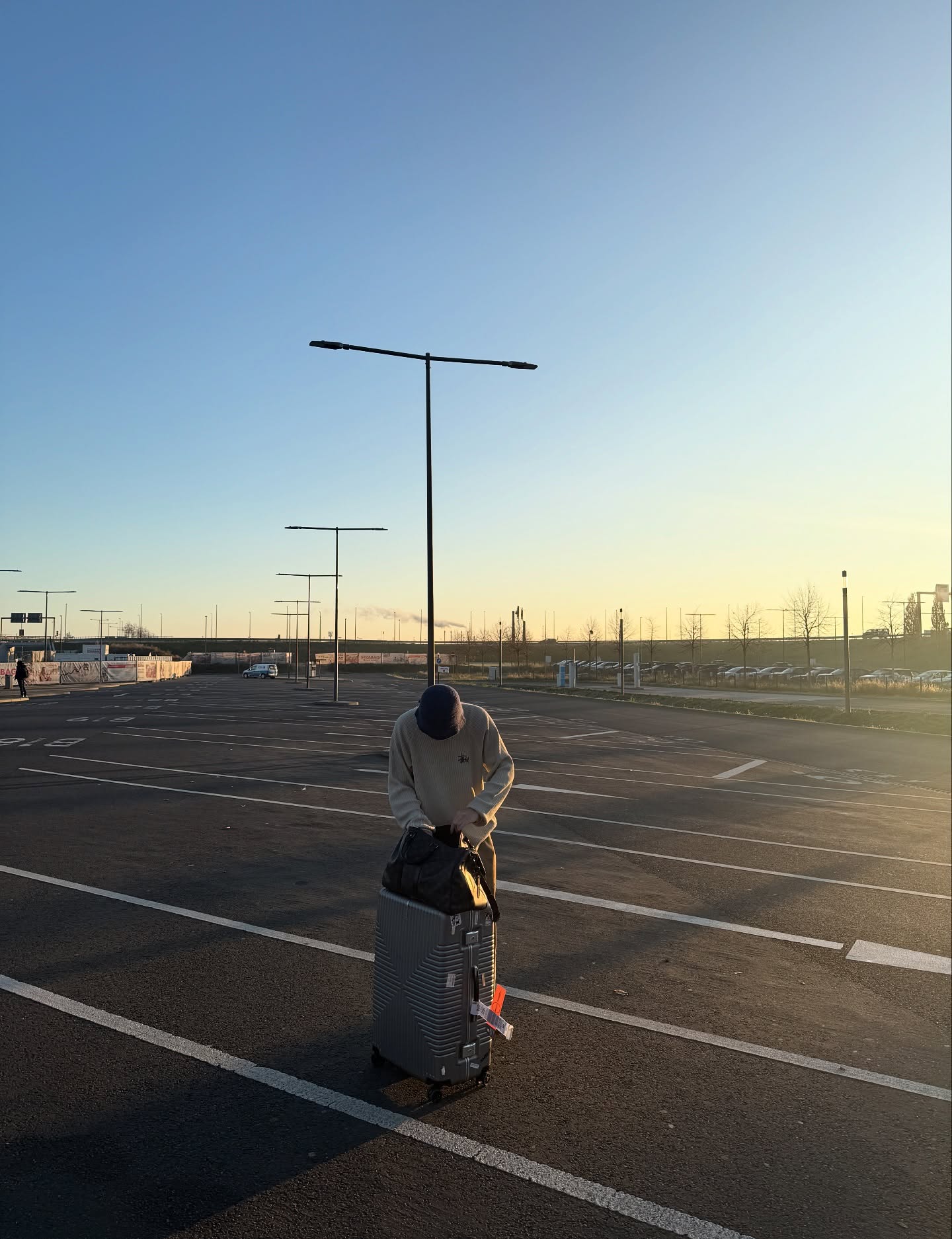 เปรม - วรุศ ชวลิตรุจิวงษ์