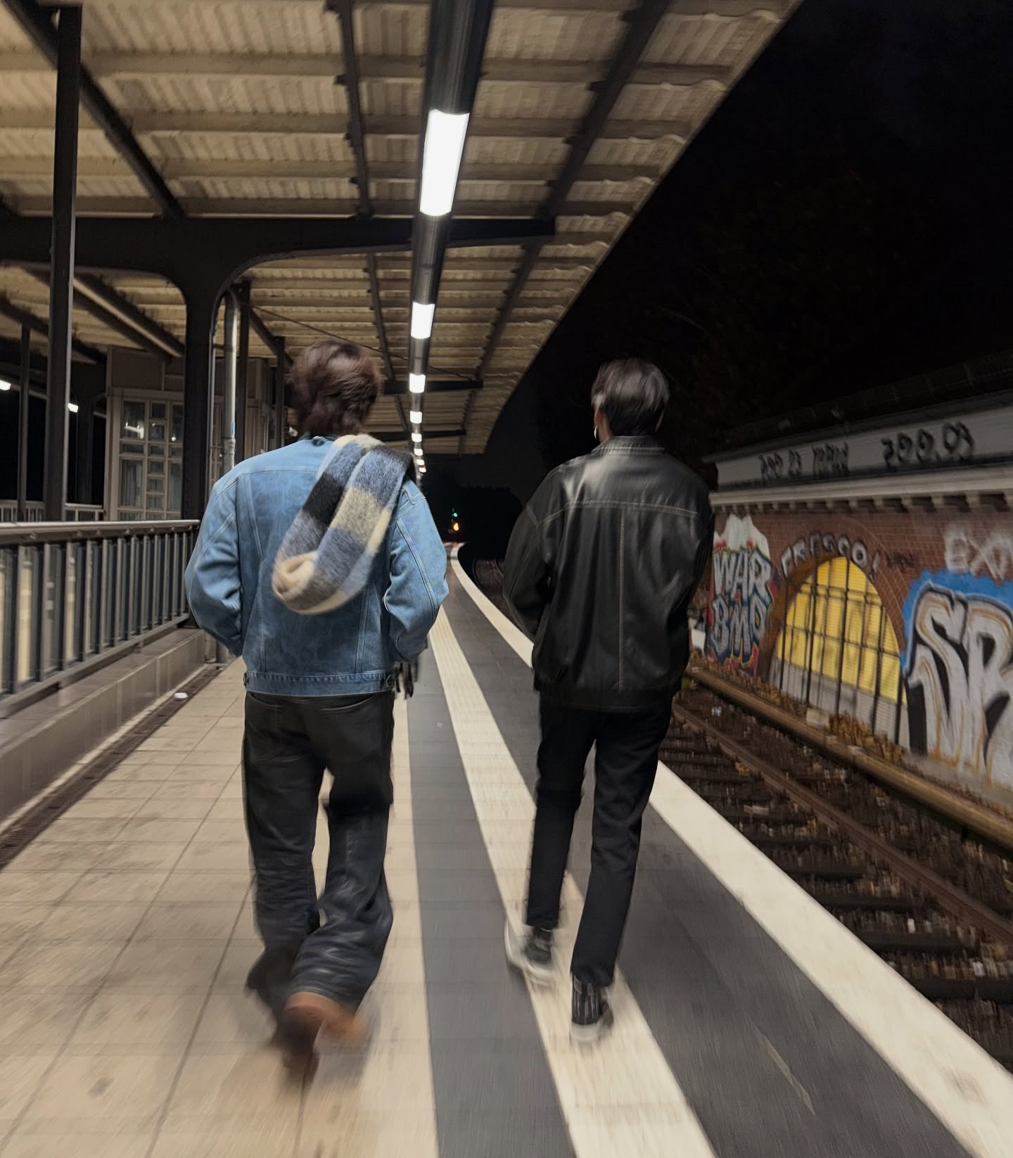 เปรม - วรุศ ชวลิตรุจิวงษ์