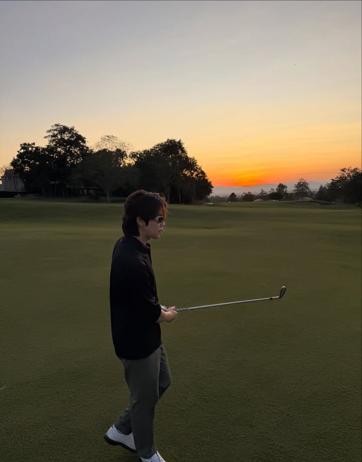 เปรม - วรุศ ชวลิตรุจิวงษ์