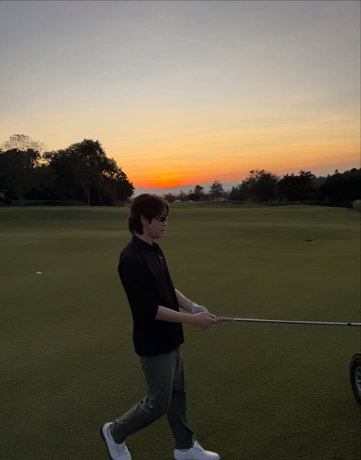 เปรม - วรุศ ชวลิตรุจิวงษ์