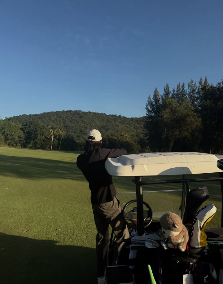 เปรม - วรุศ ชวลิตรุจิวงษ์