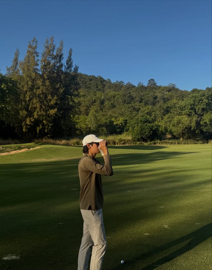 เปรม - วรุศ ชวลิตรุจิวงษ์