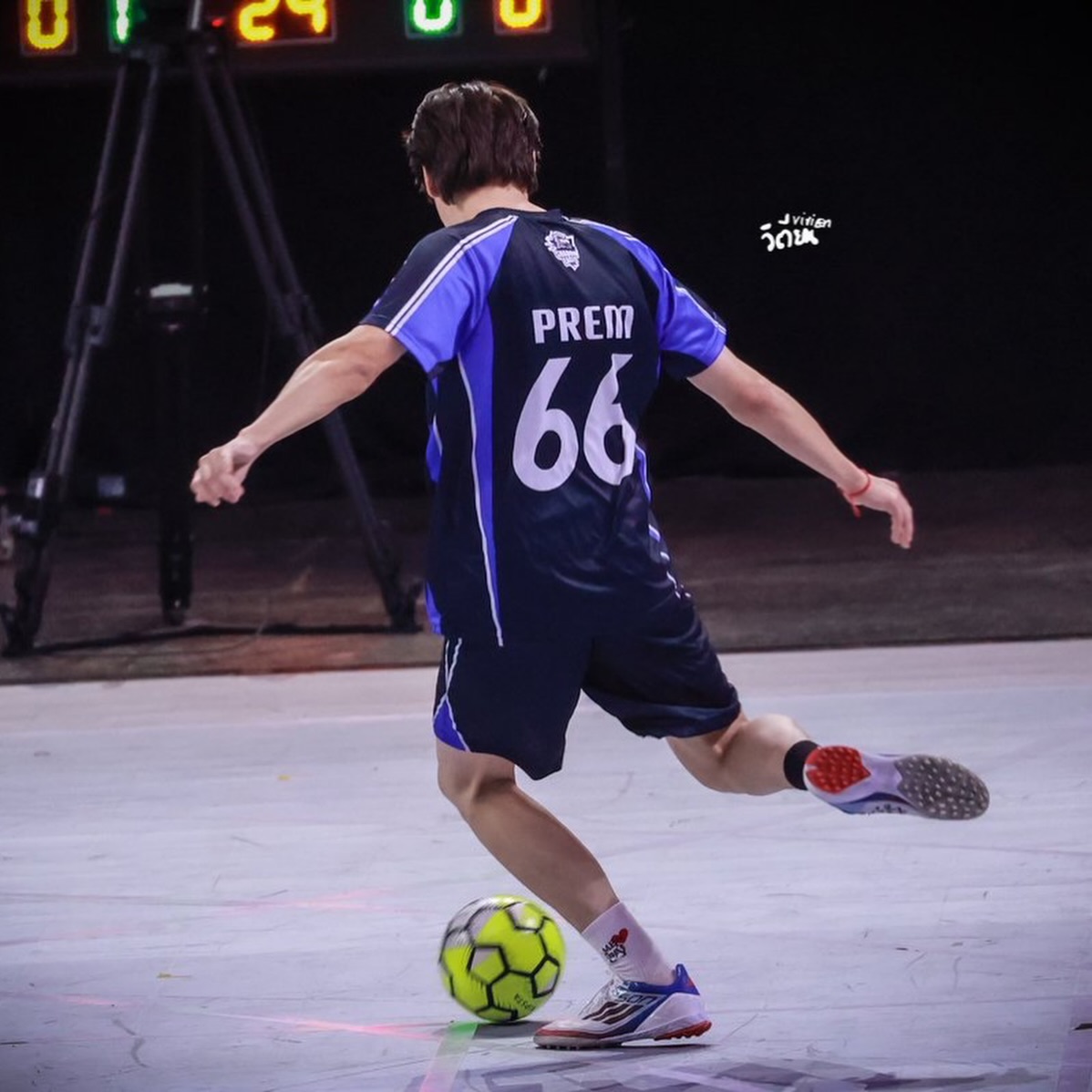 เปรม - วรุศ ชวลิตรุจิวงษ์