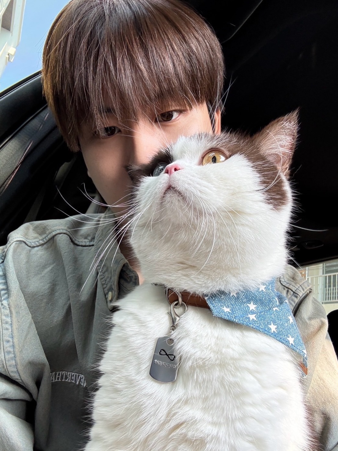 เปรม - วรุศ ชวลิตรุจิวงษ์