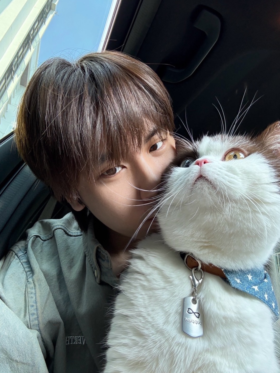 เปรม - วรุศ ชวลิตรุจิวงษ์