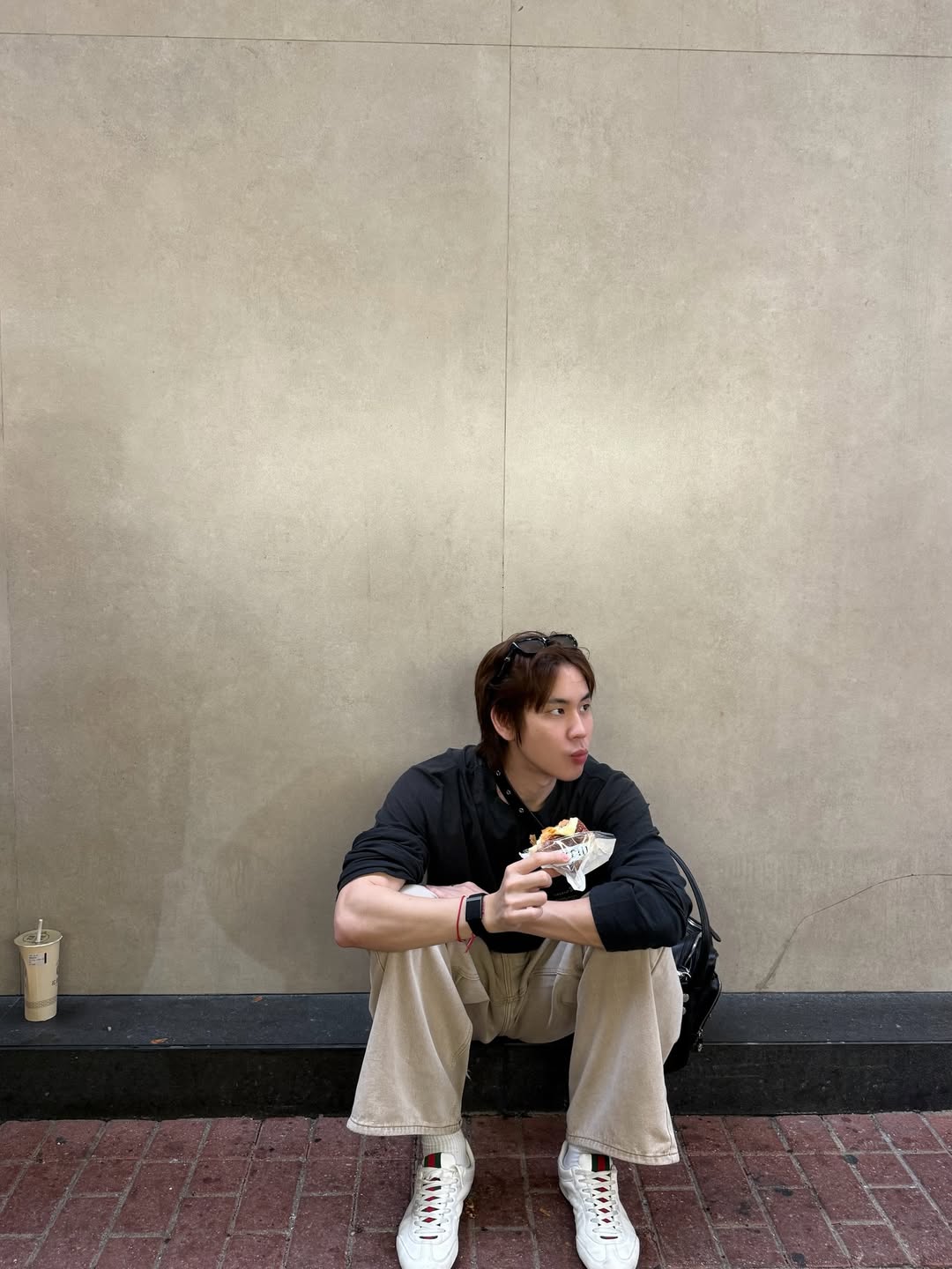 เปรม - วรุศ ชวลิตรุจิวงษ์