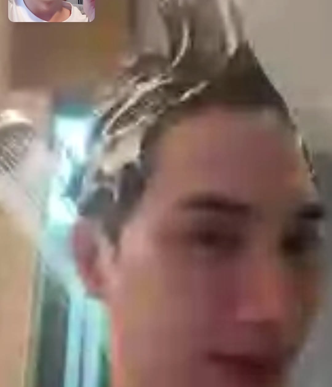 แม็กกี้ - รชต พิเชฐโชติ