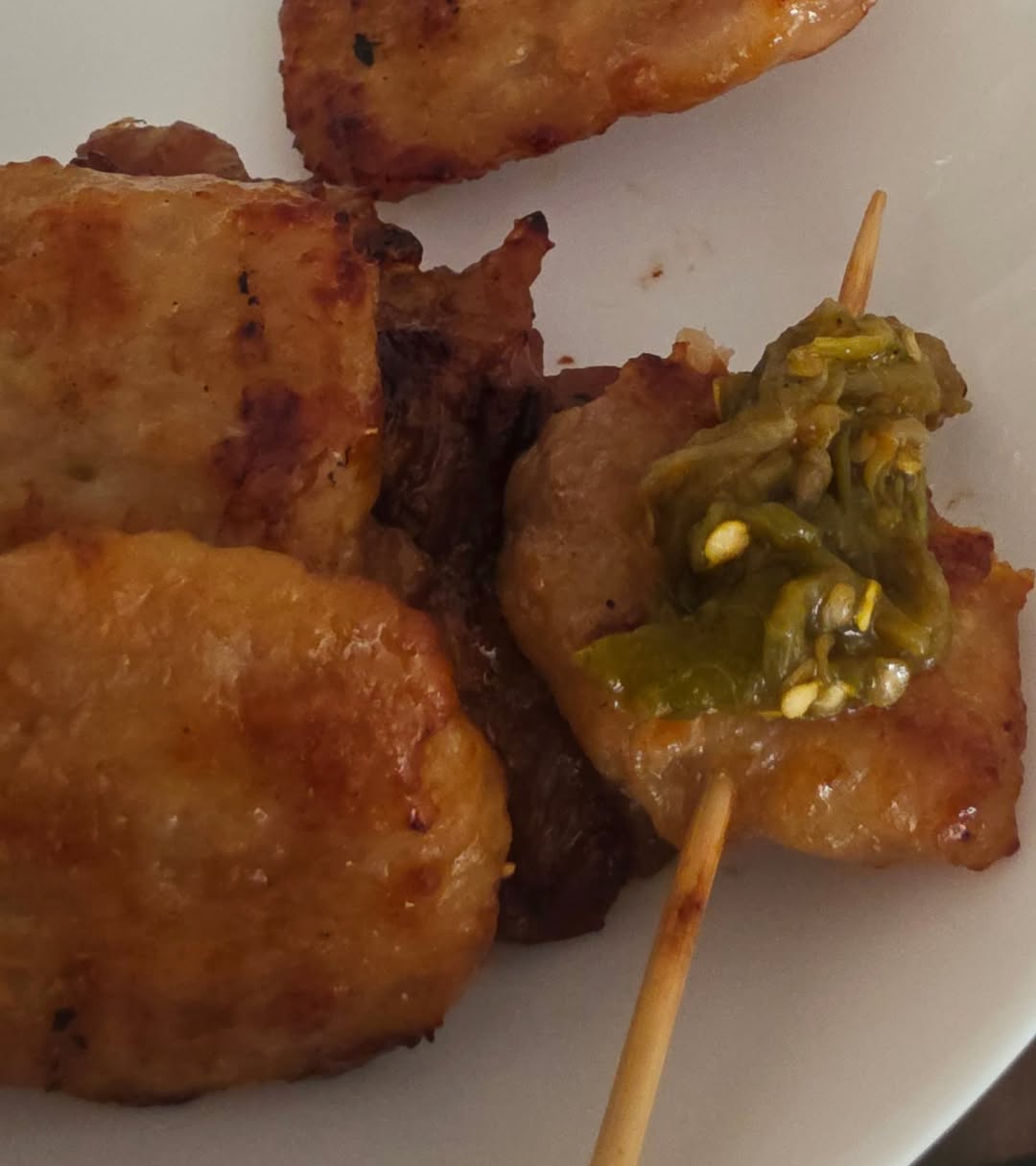 แม็กกี้ - รชต พิเชฐโชติ