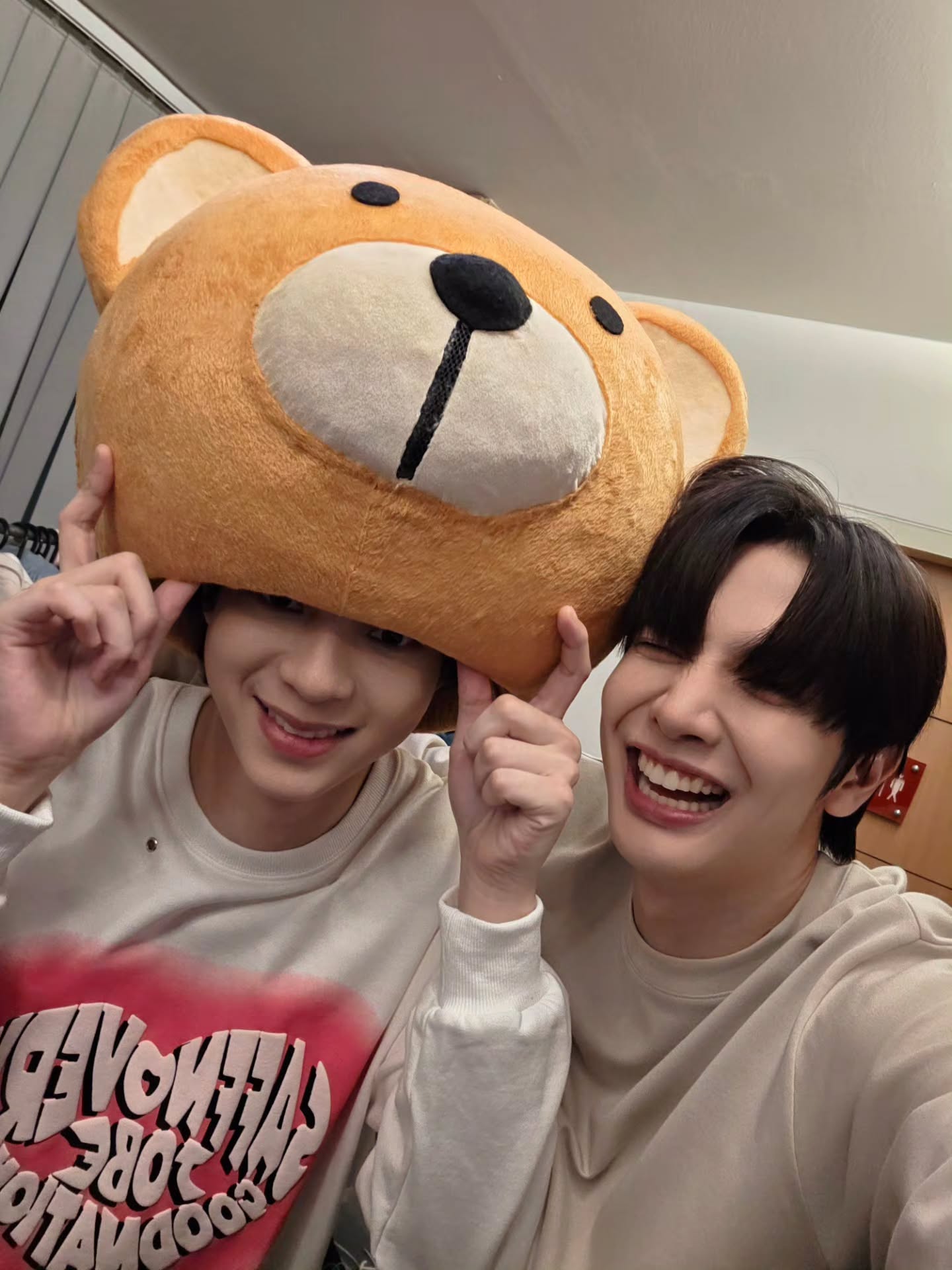 แม็กกี้ - รชต พิเชฐโชติ