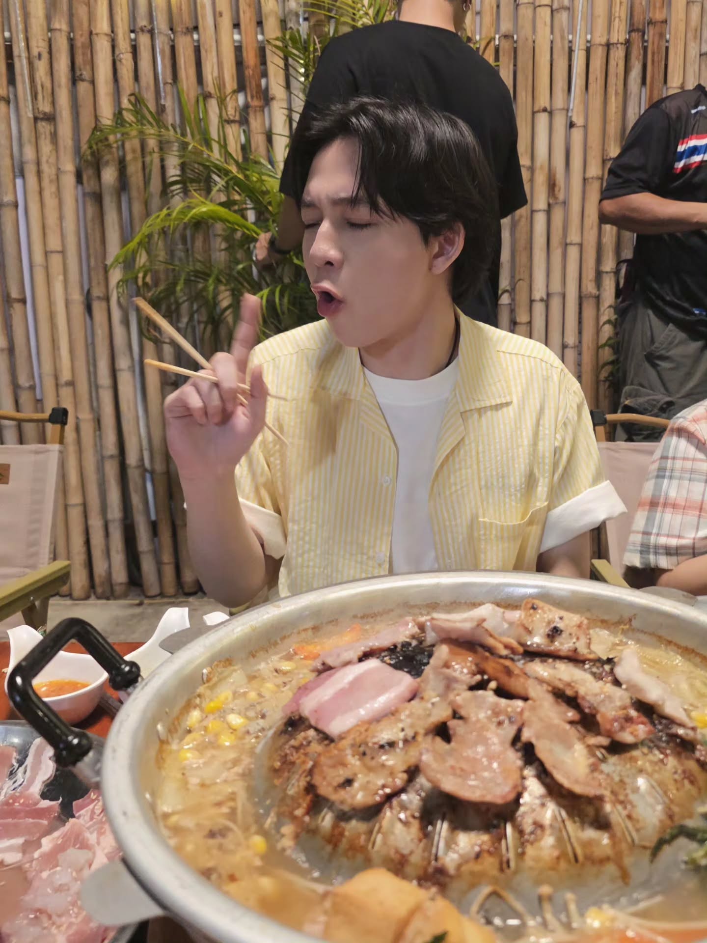 แม็กกี้ - รชต พิเชฐโชติ