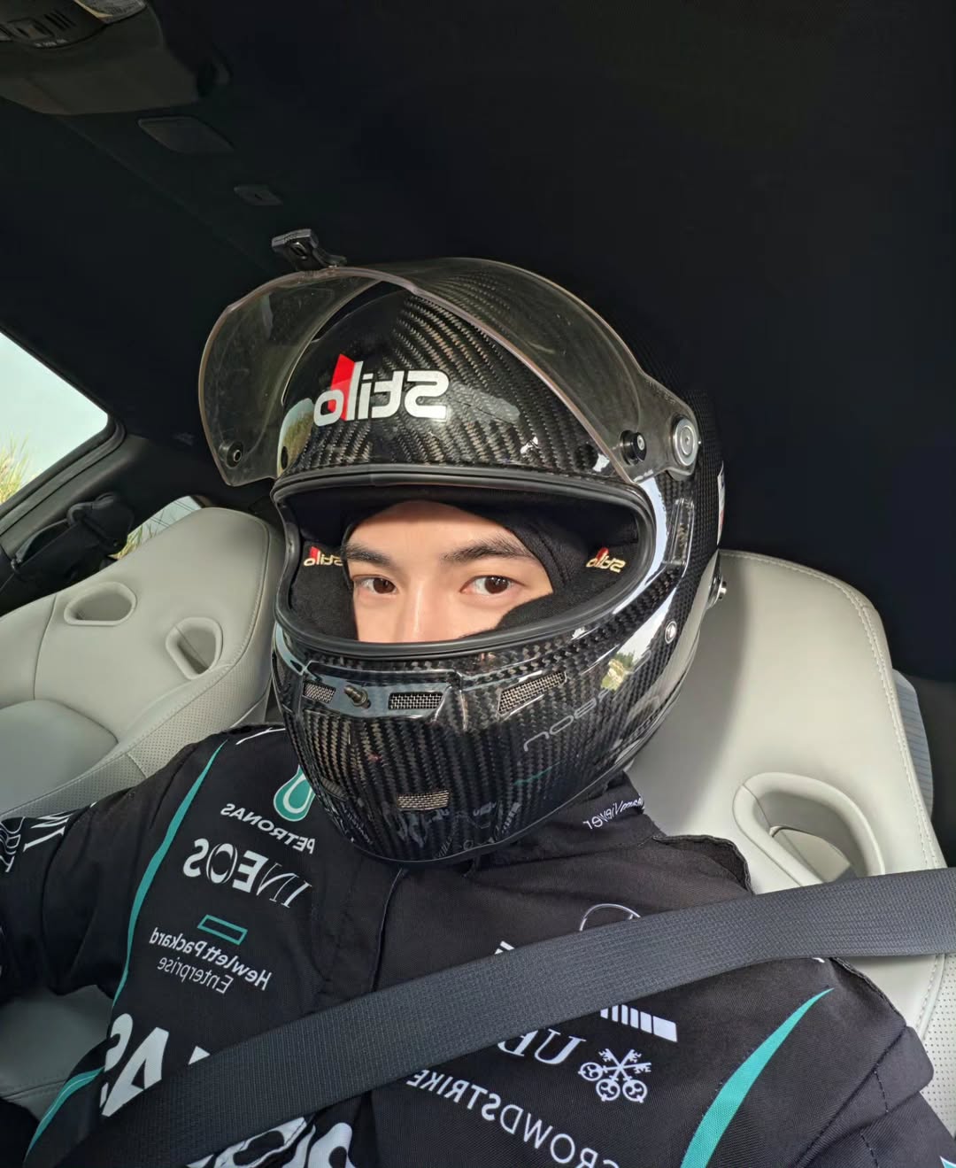 แม็กกี้ - รชต พิเชฐโชติ