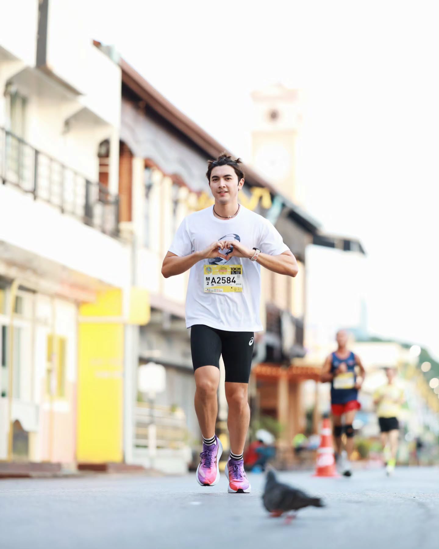 ภณ - ณวัสน์ ภู่พันธัชสีห์