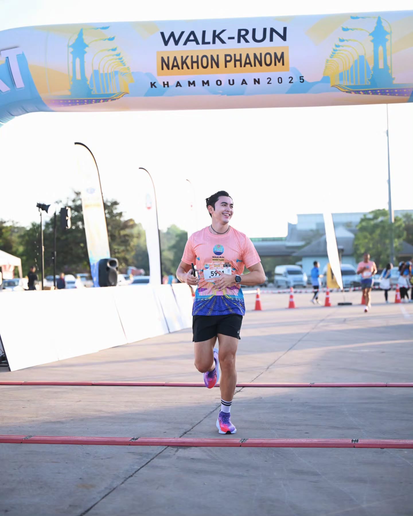 ภณ - ณวัสน์ ภู่พันธัชสีห์